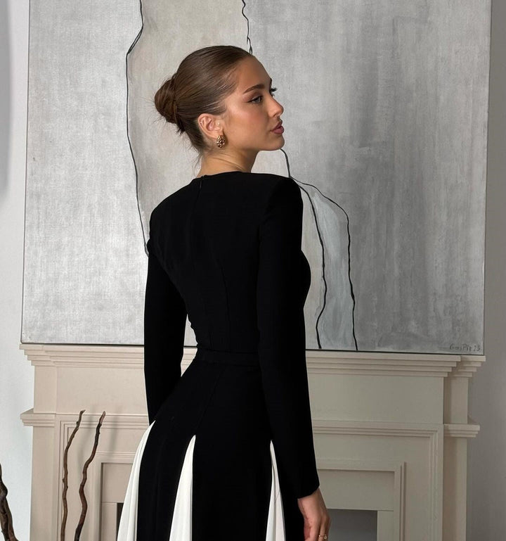 Thyline | Elegant Panel Maxi Dress