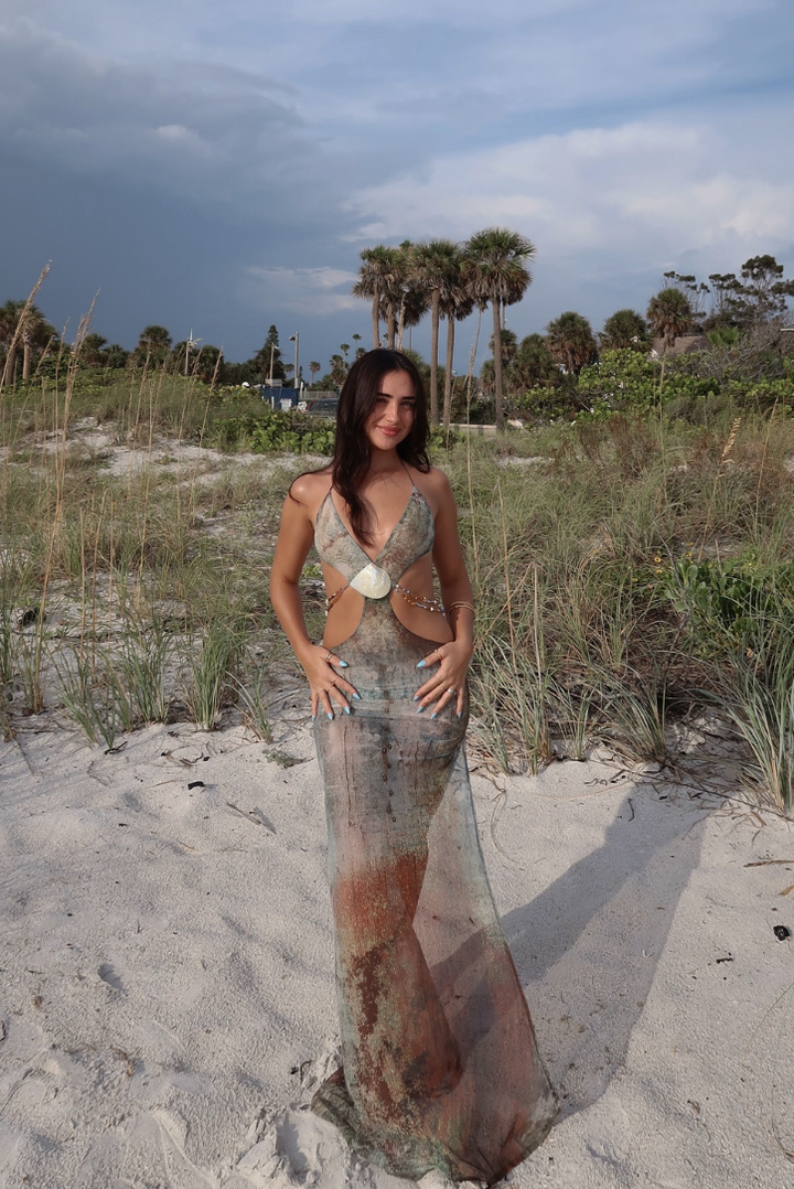 Ianthe | Trendy Cut-Out Dress