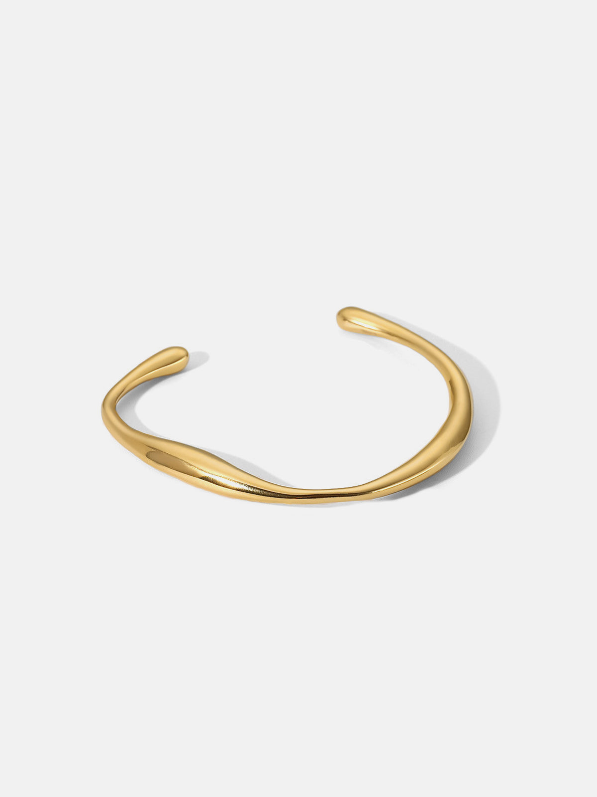 Amice | Minimal Gold Bracelet