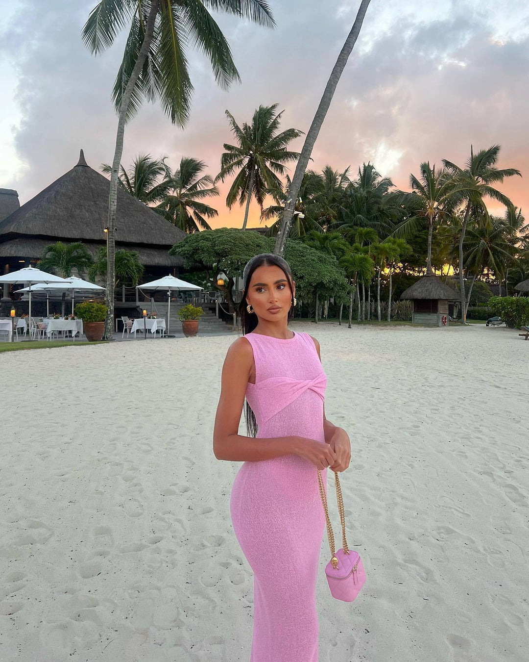 Ember | Chic Sleeveless Dress