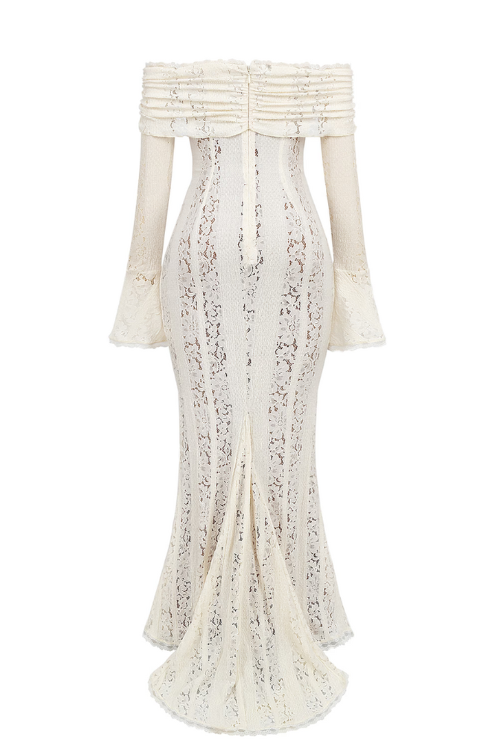 Isolde | Romantic Lace Gown