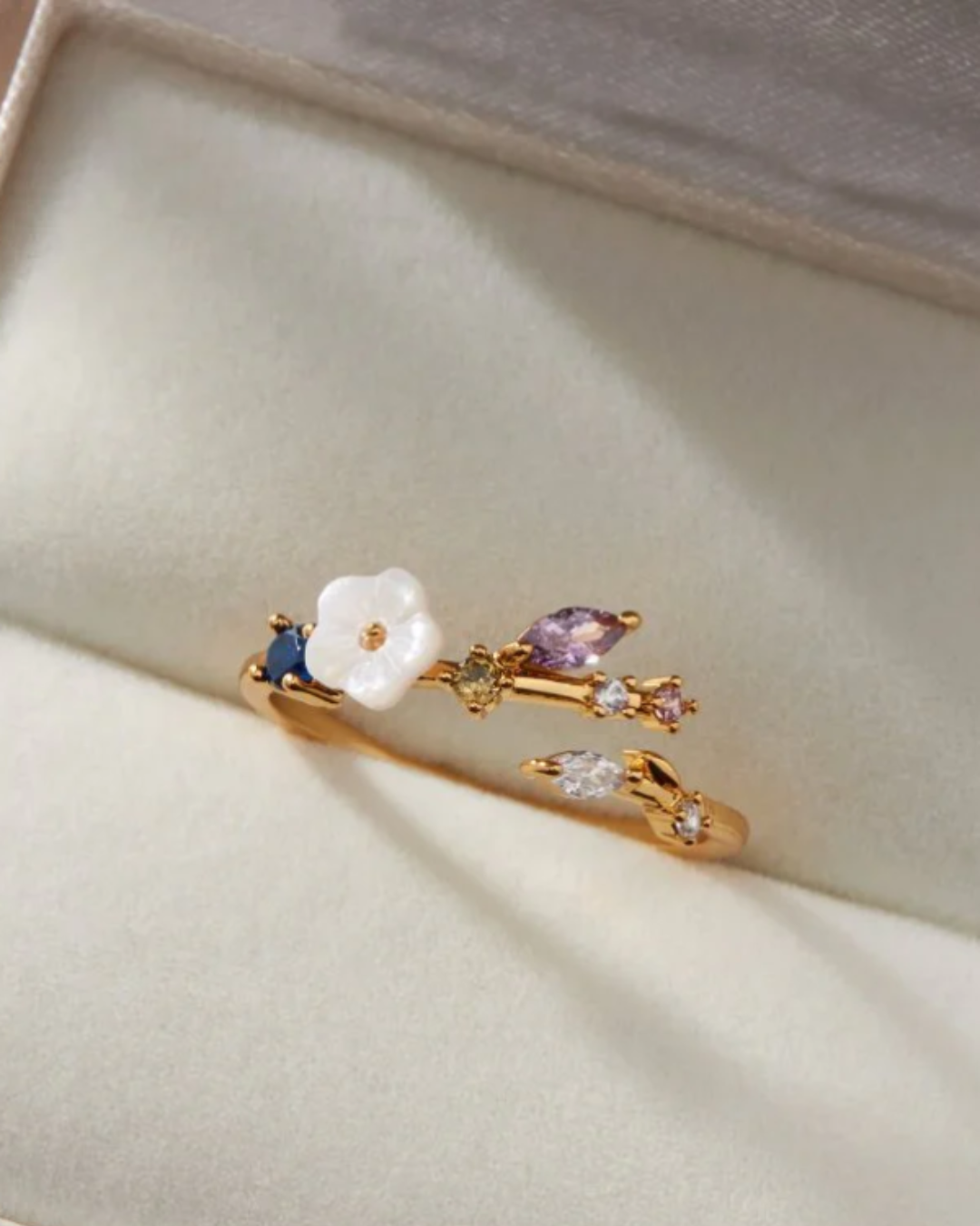 Gwenda | Gold Blossom Ring