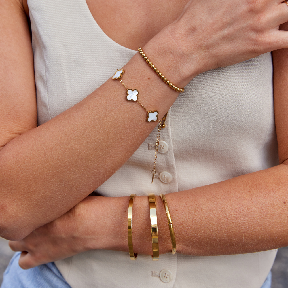 Eda | Elegant Gold Armlet