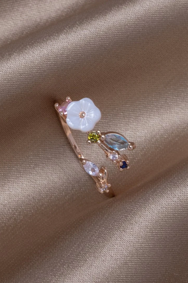 Gwenda | Gold Blossom Ring