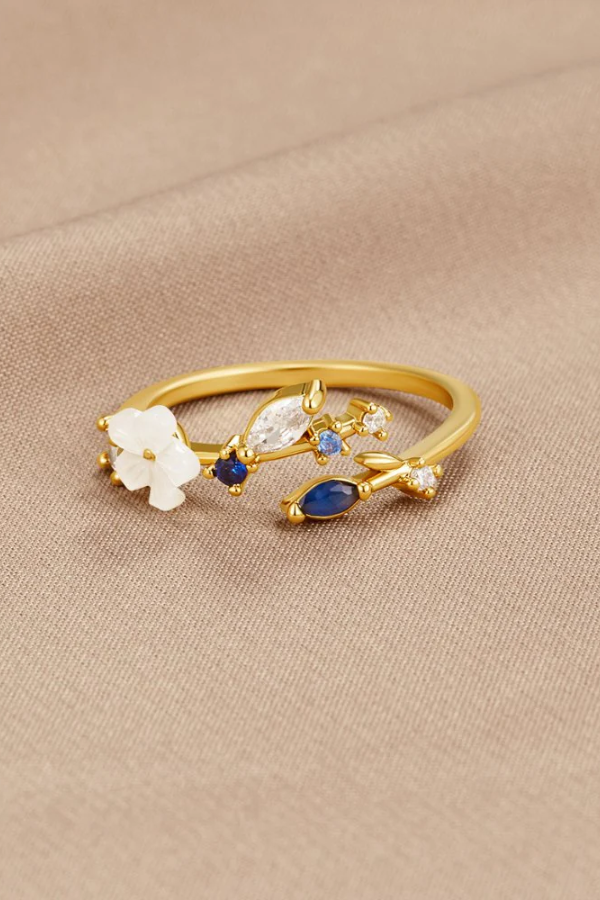 Gwenda | Gold Blossom Ring