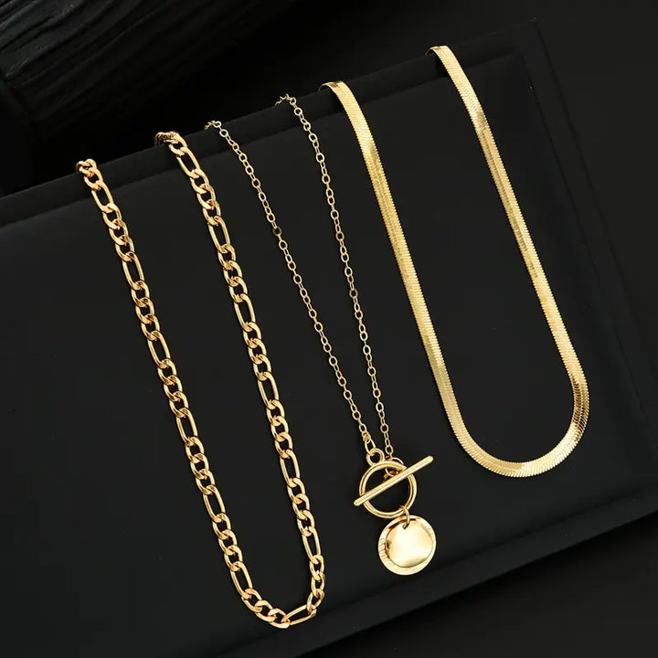 Etheldreda | Layered Round Pendant Necklace Set