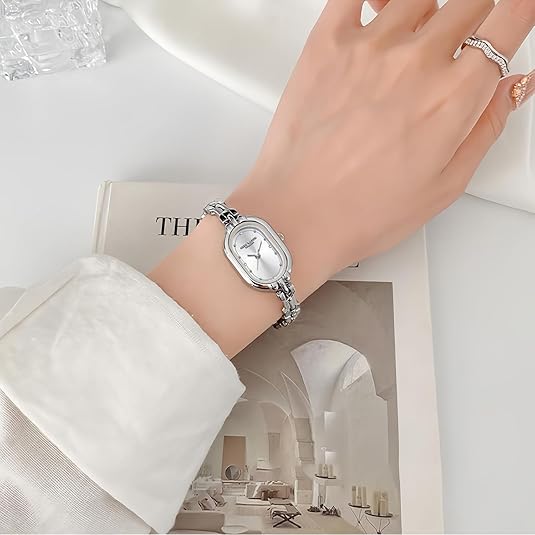 Vevina | Elegant Oval Timepiece