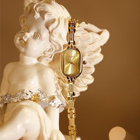 Vevina | Elegant Oval Timepiece