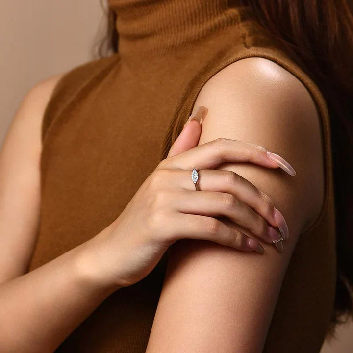 Orva | Elegant Marquise Ring