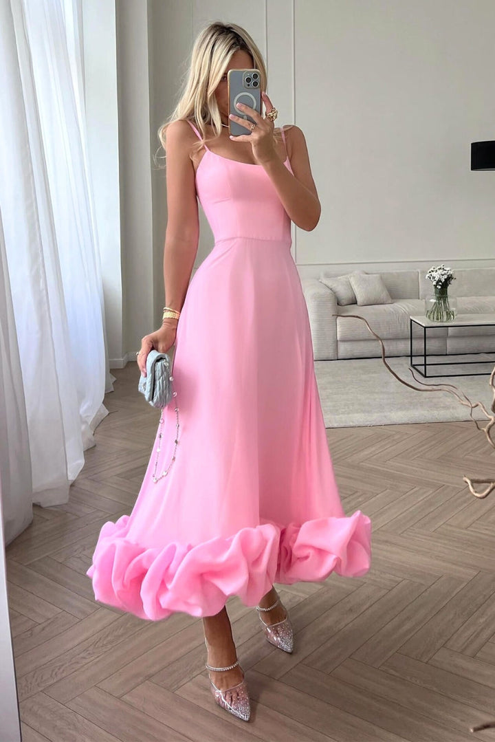 Lara | Chic Twirl Dress