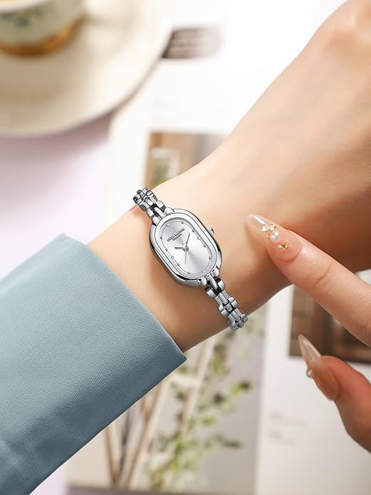 Vevina | Elegant Oval Timepiece
