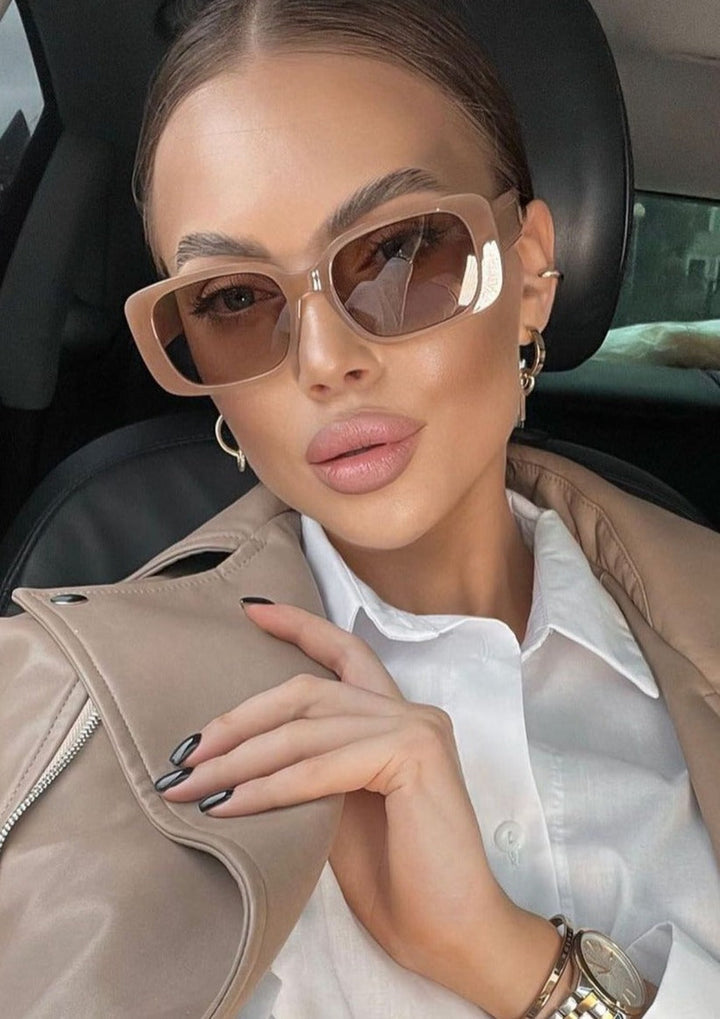 Vashti | Chic Square Sunglasses