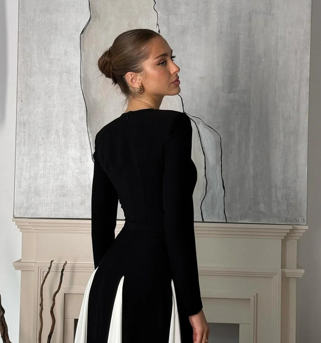 Allison | Women's Elegant Long-sleeve Pleated Maxi Dress