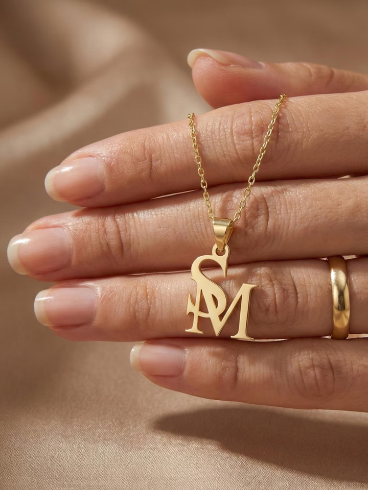 LINKED INITIALS  - NECKLACE