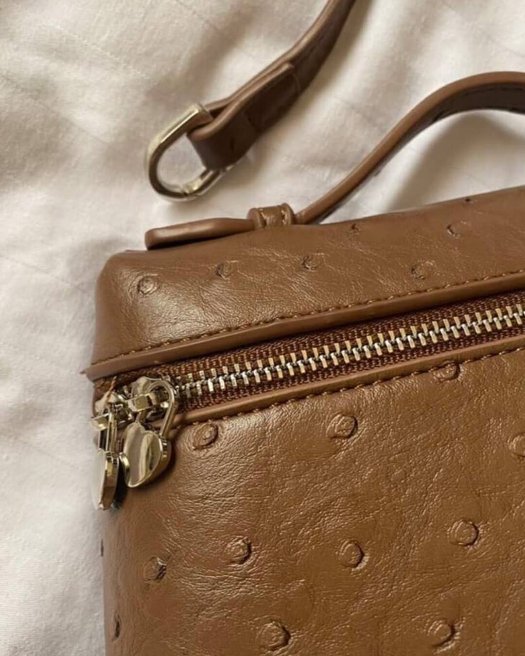 Calluna | Ostrich-Embossed Leather Handbag