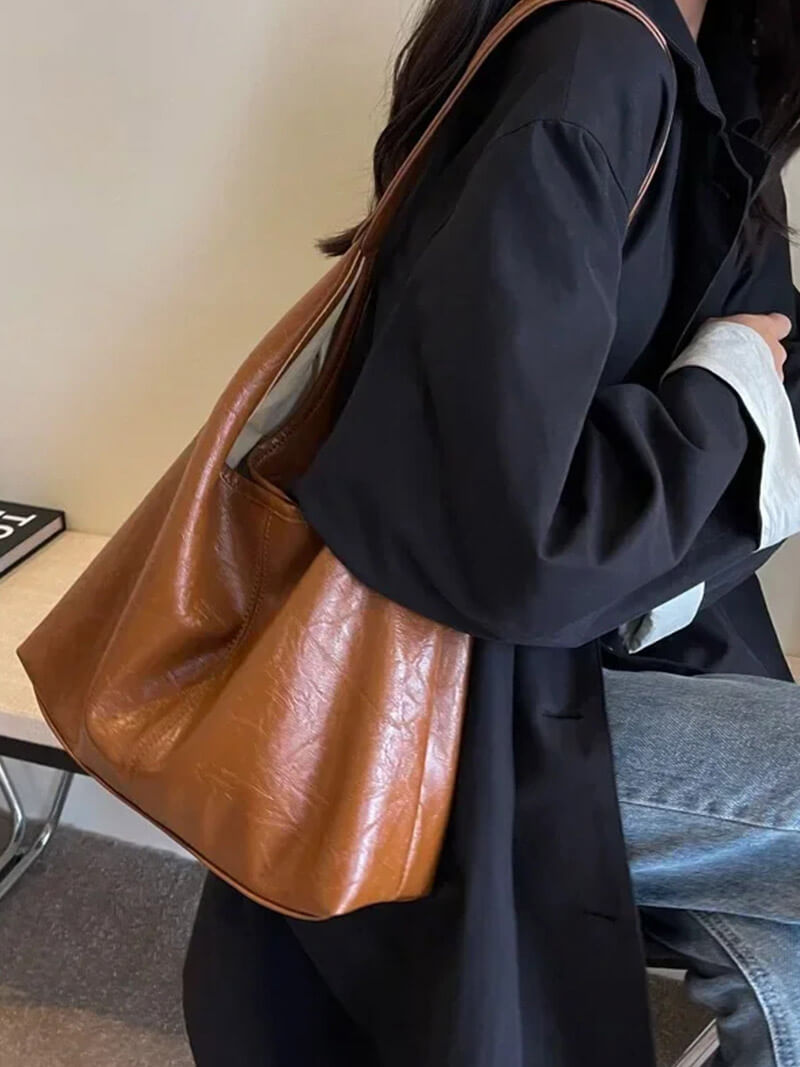 Delyth | Glazed Leather Shoulder Bag