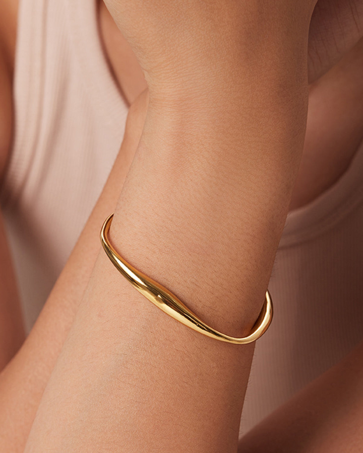 Amice | Minimal Gold Bracelet
