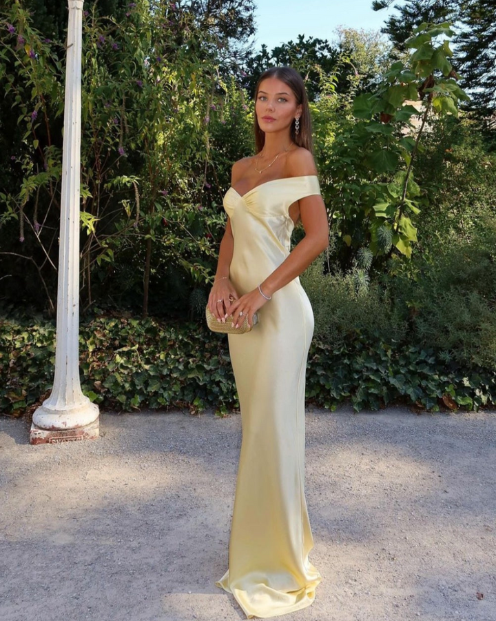 Mia | Ethereal Curve Dress