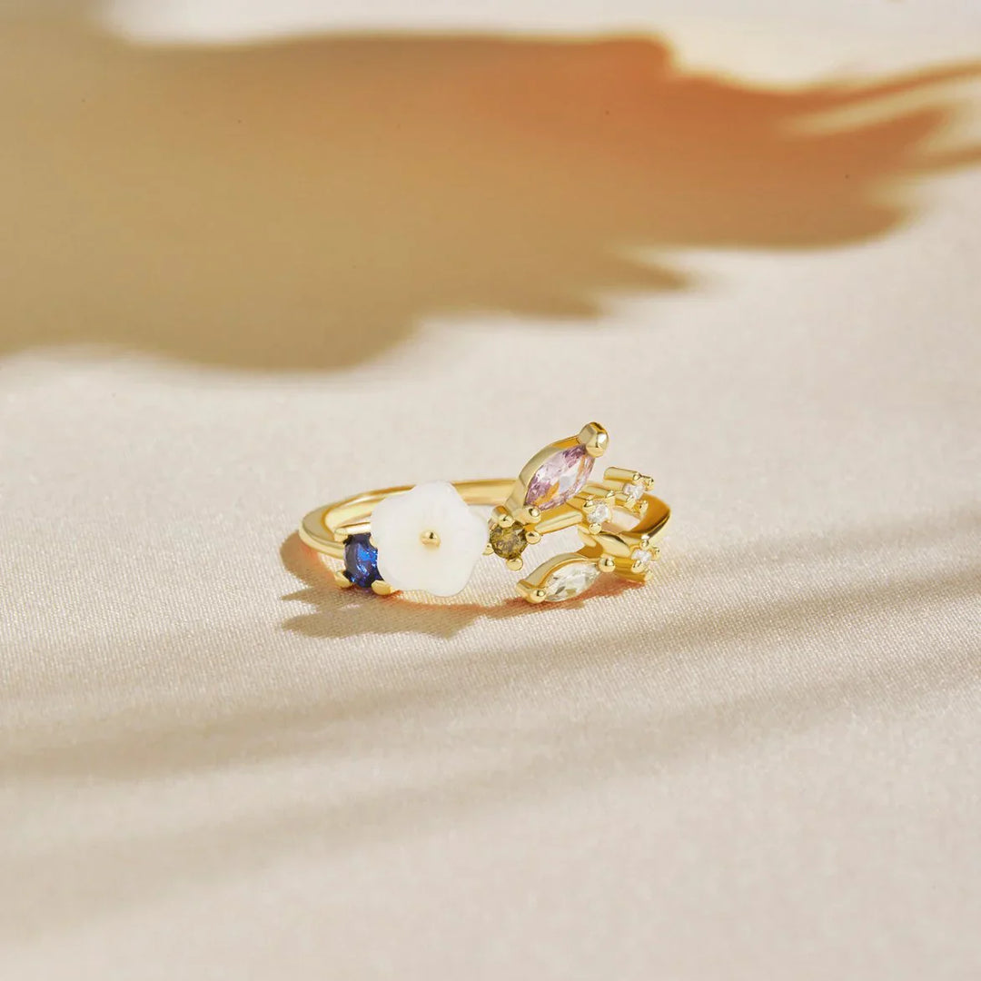 Gwenda | Gold Blossom Ring