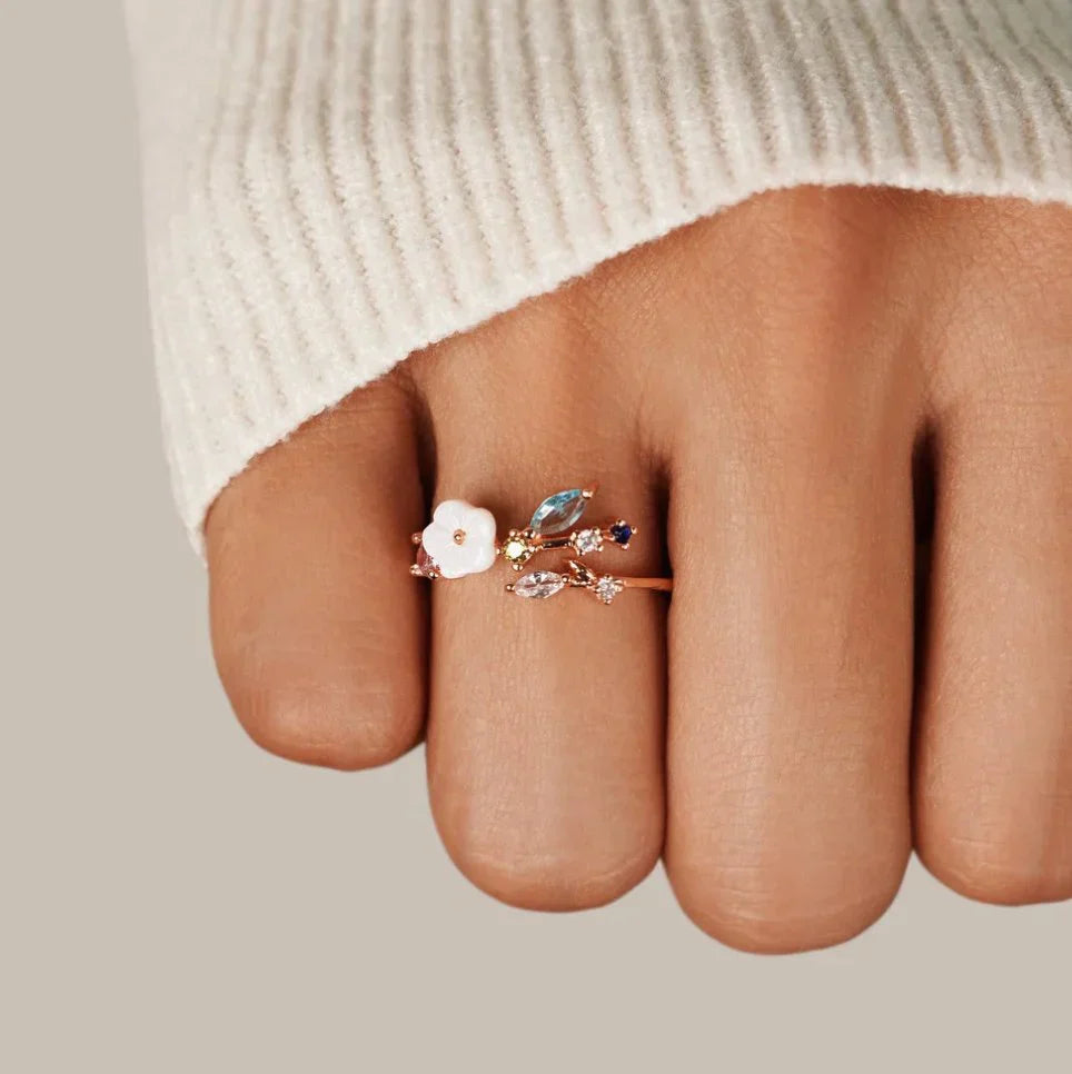 Gwenda | Gold Blossom Ring