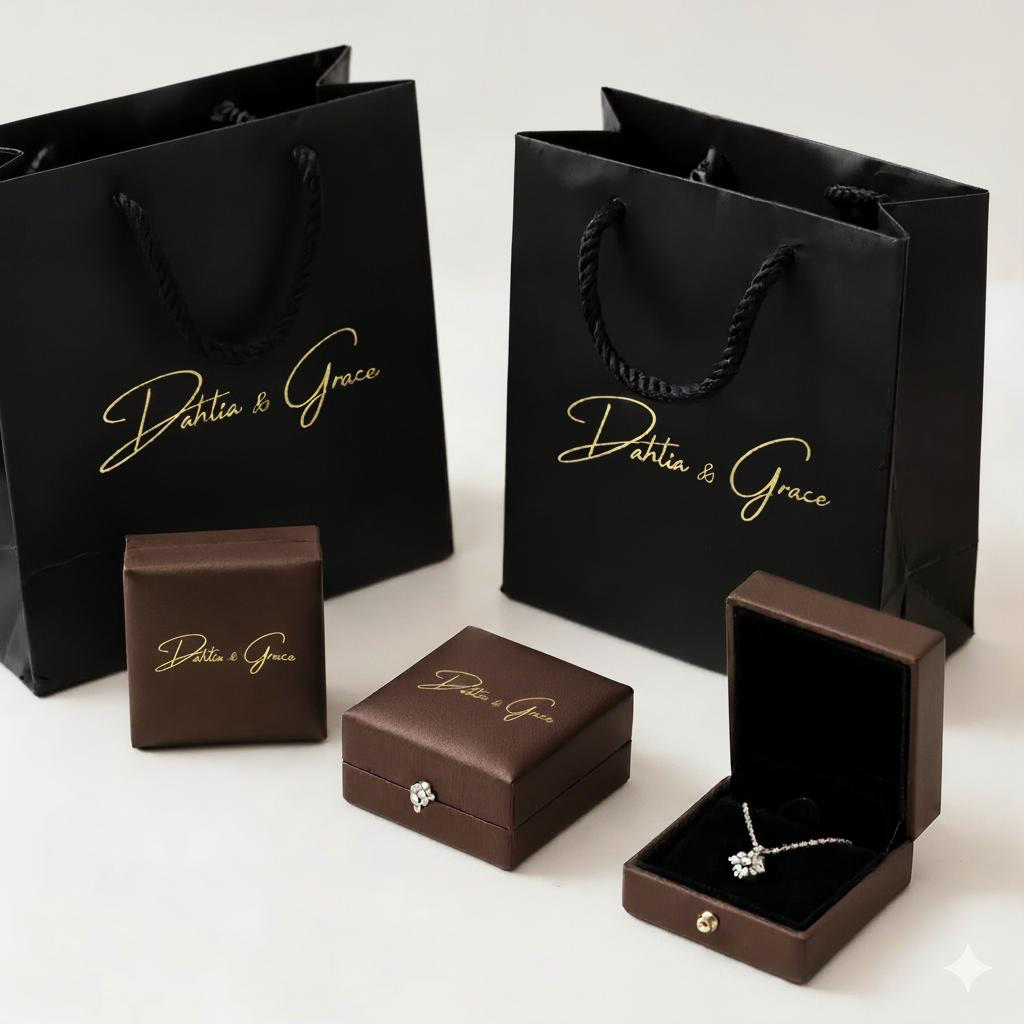 Jorina | Chic Gold Bracelet Set