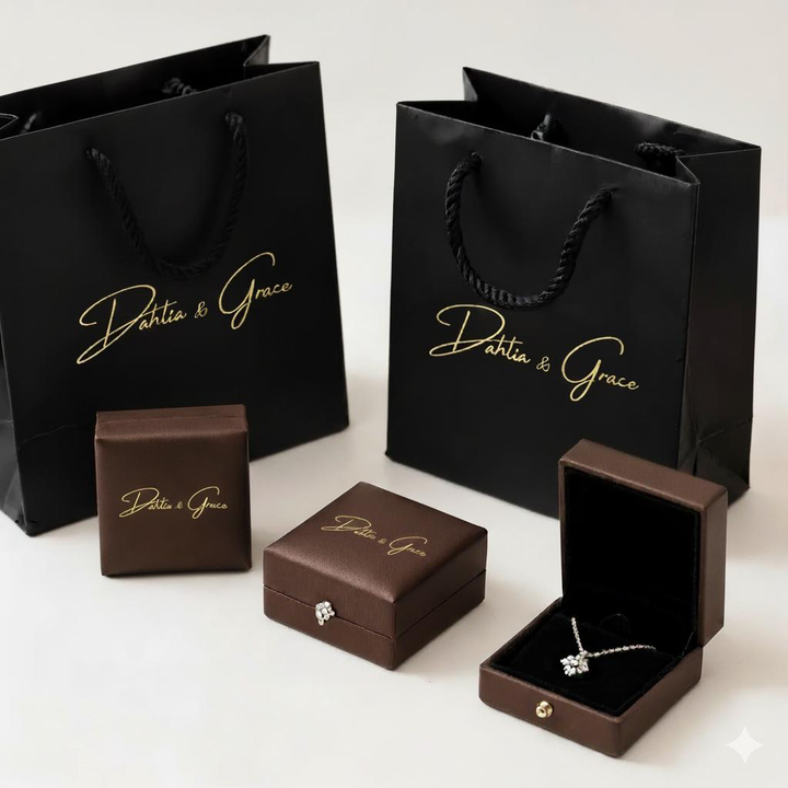 Jorina | Chic Gold Bracelet Set