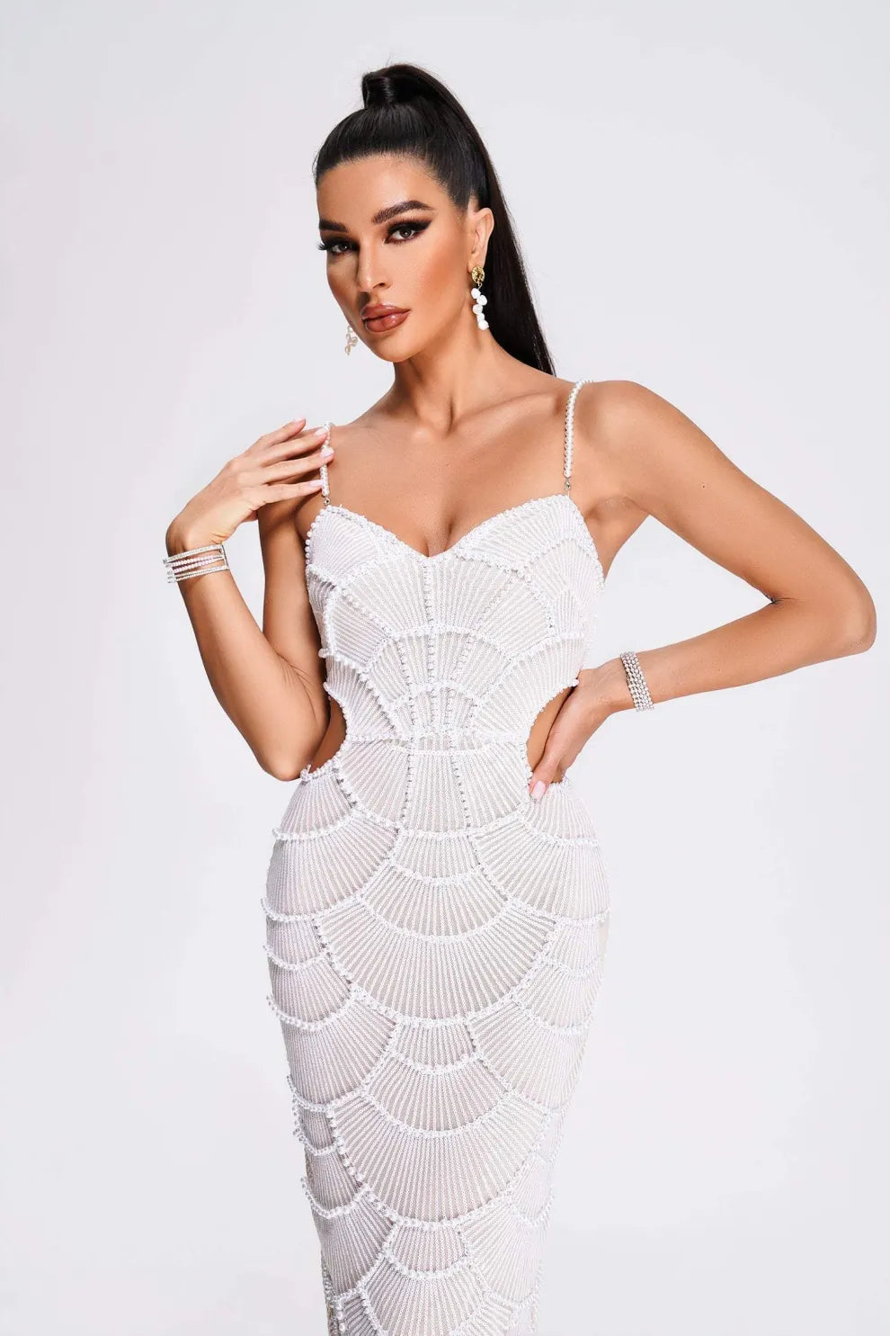 Halvina | Embroidered Cutout Dress