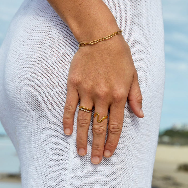 Carita | Sleek Link Chain Bracelet